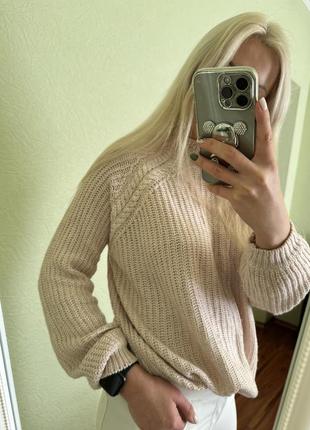 Мʼякий приємний светр 6