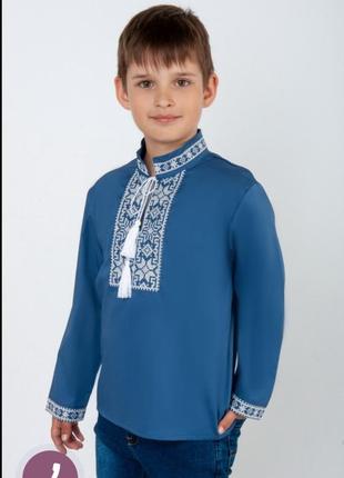 Рубашка вышитая