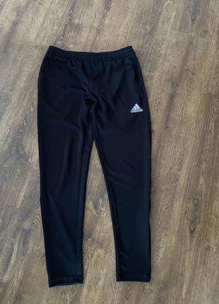 Спортивные штаны adidas