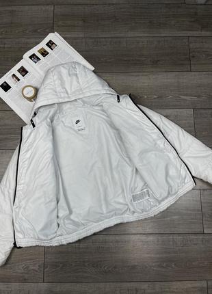 Оригинальная куртка nike w nsw syn tf rpl hd jkt dx1797-1216 фото