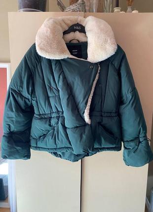 Куртка cropp тепла
