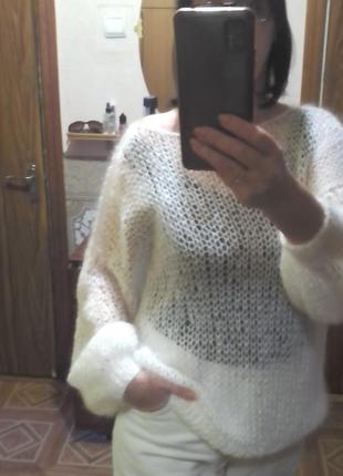 В'язаний мохеровий светрик павутинка ручної роботи