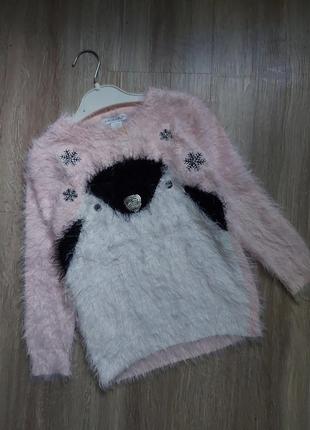 Гарний теплий новорічний ветрик із пінгвіном!!
4-5 років..