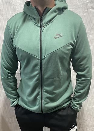 Кофта спортивна чоловіча на осінь
