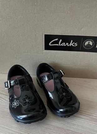 Туфлі clarks1 фото