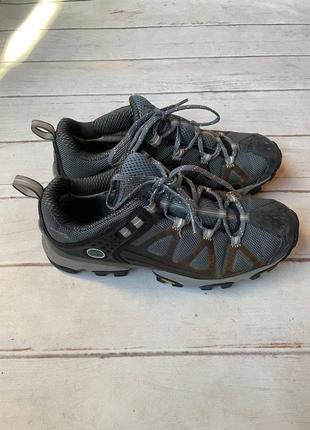 Vibram взуття