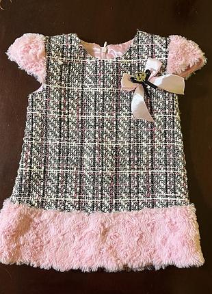 Сукня на дівчинку