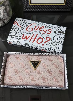 Кошелек в стиле guess