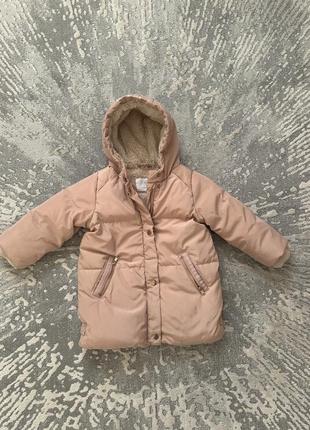 Курточка zara для дівчинки.