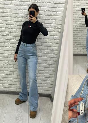 Джинсы клеш zara