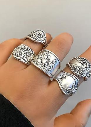 Каблучки набір з квітами вінтаж готика гранж