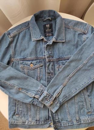 Джинсовая куртка на подростка 11-12 лет фирмы gap