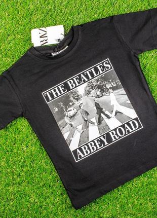 Черная футболка битлз the beatles от zara disney туречковая размеры 110,128