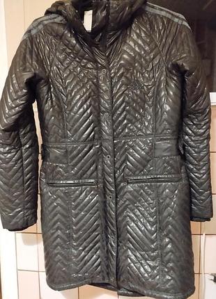 Плащ,пальто, удлиненная куртка