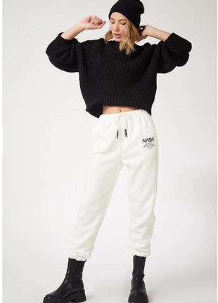 Белые джогеры на флисе, тёплые штаны спортивные, трикотажные спортивки, женские спортивки, спортивные штаны на резинке, спортивные джогерры на резинке
