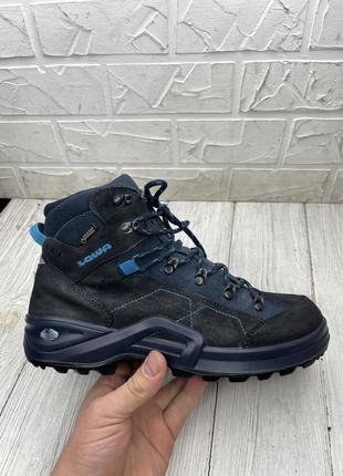 Ботинки трекинговые  lowa gore-tex
