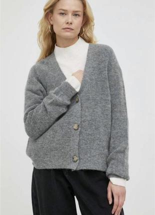 Кардиган вовняний