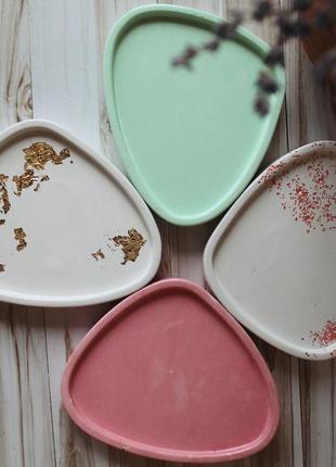 Гипсовые подставки