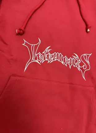Vetements metal logo hoodie hotsell