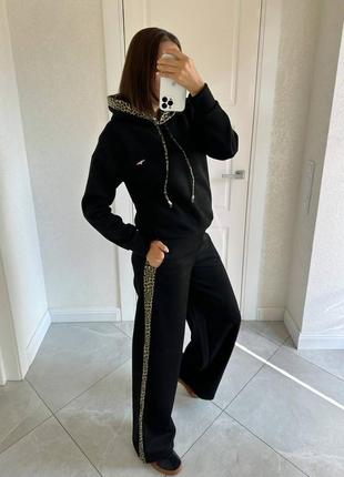 Женский замшевый костюм со вставками из эко кожи3 фото