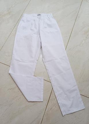 Белые медицинские брюки, медицинские штаны , медицинский костюм2 фото