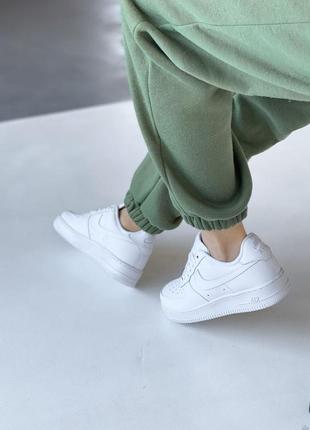 Кросівки nike air force classic white low3 фото