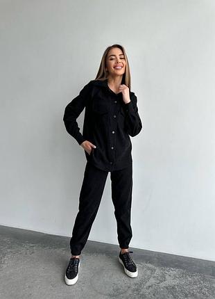 Костюм рубашка и спортивные штаны