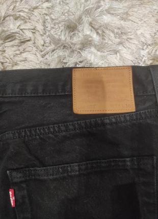 Черные джинсы levi's 501
