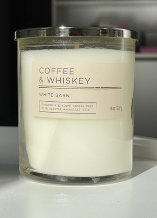 Свічка ароматизована bath and body works coffee & whiskey