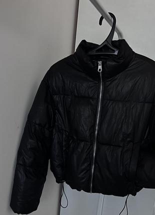 Курточка bershka