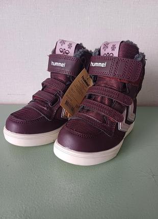 Дитячі зимові чоботи hummel. розмір: 8uk. 25eur. 9us