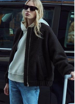 Куртка бомбер букле zara