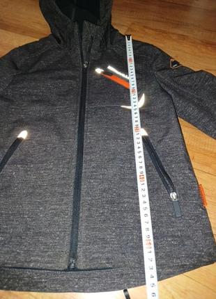 Куртка на хлопчика 4