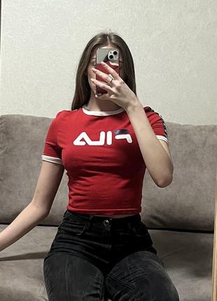 Вкорочена футболка fila