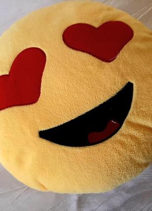 Мягкие плюшевые подушки (emoji смайлики)6 фото