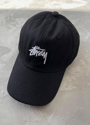 Мужская кепка stussy черная с вышитым лого