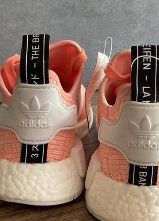 Adidas nmd r1 boost кроссовки оригинал4 фото