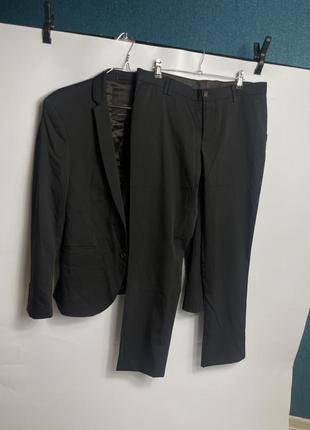 Чорний брючний чоловічий костюм zara man