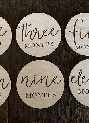 Деревянные карточки для фото по месяцам