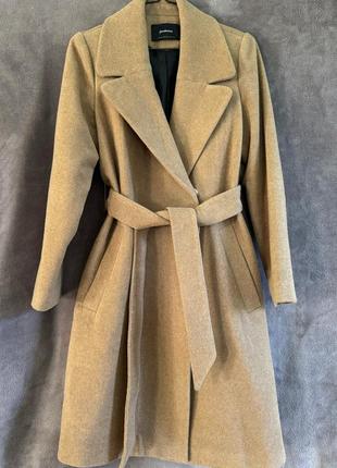 Пальто жіноче stradivarius 19% шерсті