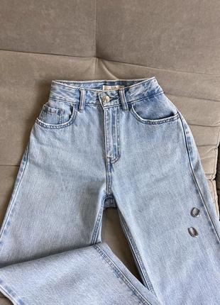 Качественные прямые джинсы stradivarius4 фото