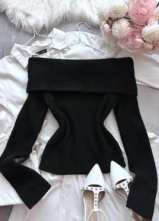 Витончений светрик h&m на плечі