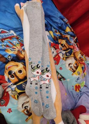 Серые теплые колготки на рост 104-116 см состояние новых но есть заводские затяжки