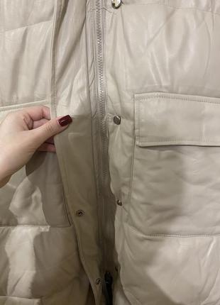 Зимняя куртка с мехом и капюшоном6 фото