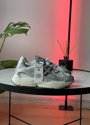 Кроссовки adidas ozmillen shoes grey