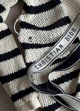Кардиган в стиле dior удлиненный в полоску черно белый с поясом2 фото