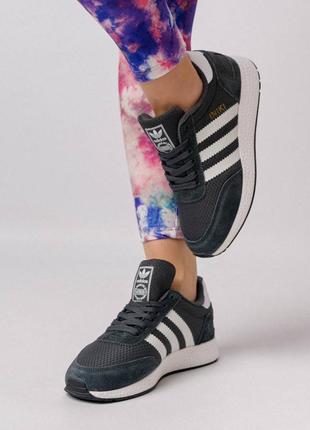 Женские кроссовки adidas originals iniki fleece termo dark grey white stripes
