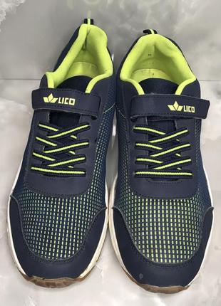 Чоловічі кросівки👟