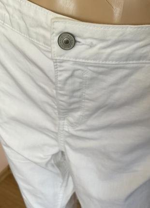 Белые джинсы- капри- батал/46/brend c&amp; a2 фото