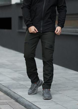 Штани-карго на мікрофлісі intruder conqueror кольору хакі
